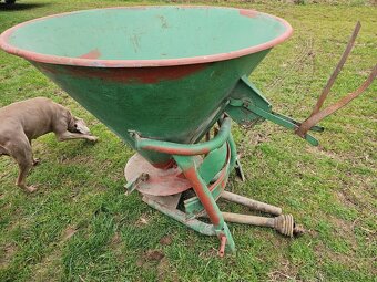 Rozmetadlo umelého hnojiva - 5