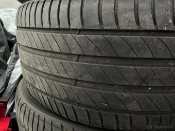 Michelin 245/40 r18 - 5
