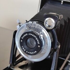 Starý fotoaparát Kodak Junior 620 - 5