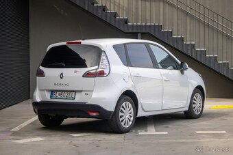 Renault Mégane Scénic - 5