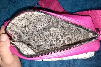 NOVÁ RIEKER Ružová crossbody kabelka s potiskom - 5