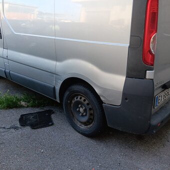 Opel vivaro 2,0 tdci 84 kw 2014 - 5