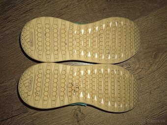 Adidas halová obuv - 5