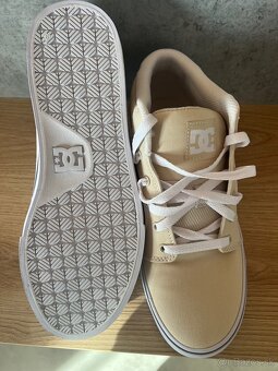 Tenisky panske DC vel. 43 - 5