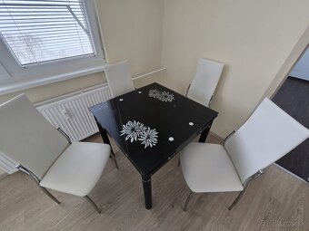 stôl + stoličky - 5