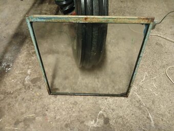 PREDAM SKLA A STECHU NA OKRUHLU KABINU - 5