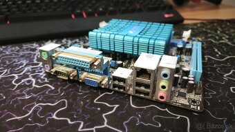 ASUS AT5NM10-I Mini-ITX Motherboard - 5