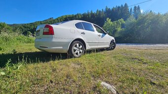 Octavia 2 - 5