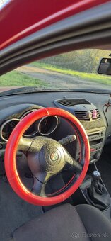 Alfa Romeo 147 1.6 TS - 5