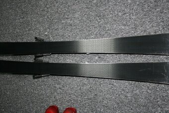 lyže dynamic 130 cm , lyžiarky Salomon - 5