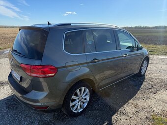 Volkswagen Touran 2.0TDi 110KW DSG 2019 - 5