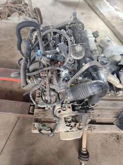 Motor kompletny 2.0 hdi rhy - 5