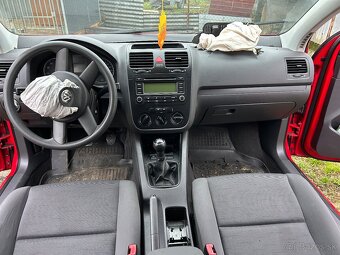 Volkswagen golf 5 1.4 55 kW - 5