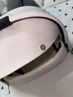 Cybex Priam 4.0 Lux Carry Cot Off White Platinum - 5