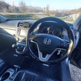 Honda CR-V - 5