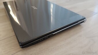 17.3'' Acer Aspire - 5