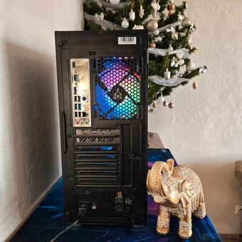 Tichý herný PC s RTX 4060 - 5