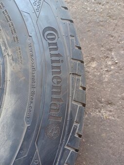 215/75R16C Continental - 5