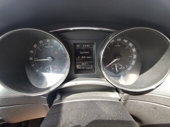 Škoda superB 2 2.0tdi PD 103kw 6°manuál - 5