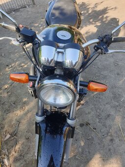Honda hornet - 5