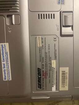 Predám starý notebook gericom laptop 15 tft p4 256 mb ram 40 - 5