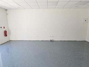 PRENÁJOM OBCHODNÝ / KOMERČNÝ PRIESTOR 50 m2 - 5
