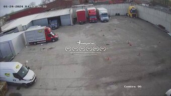Na prenájom uzavretý dvor vhodný na parkovanie, alebo sklado - 5