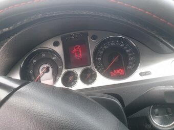 Predam volkswagen passat b6 - 5