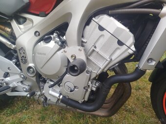 Yamaha fz6 N 2004 - 5