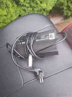 Elektrický invalidný vozík skúter moped pre seniorov - 5
