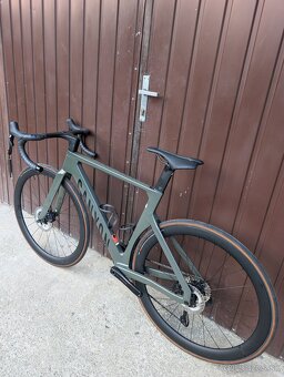 Canyon Aeroad CF SLX 7 Di2 C46 - 5