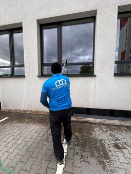 🔧 ČISTENIE FASÁD, DLAŽIEB, OKIEN, ŽALÚZIÍ A FOTOVOLTIKY - 5