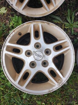 Elektróny JEEP r16 - 5