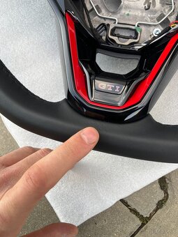 volant kůže DOTYK MULTI s řazením VW GOLF VIII GTI - - 5