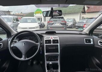Peugeot 307 1.6i KLIMA benzín manuál 80 kw - 5
