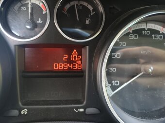 Peugeot 308 - 5