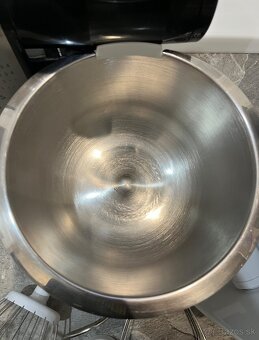 Bosch MUM 48A1/05 kuchynský robot plus príslušenstvo - 5