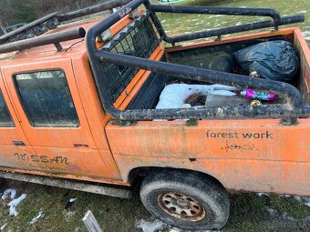 Nissan navara d21 - 5