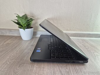▼Dell Latitude E5540 - 15,6" / i5-4200U / 6GB / SSD / ZÁR▼ - 5
