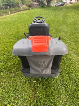 Predam záhradný traktor Husqvarna TC 338 - 5