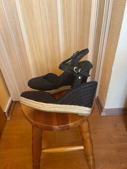 Sandále Tommy Hilfiger čierne - 5
