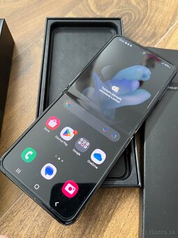 Samsung z flip 4 - 5