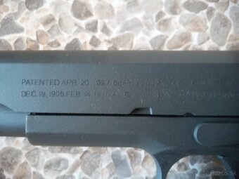 Airsoftová pištoľ. - 5