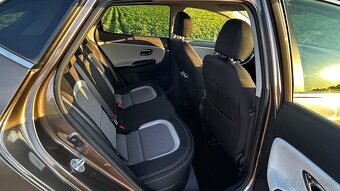 Predám KIA Ceed, r.v. 2017, len 58 000 km – TOP STAV - 5