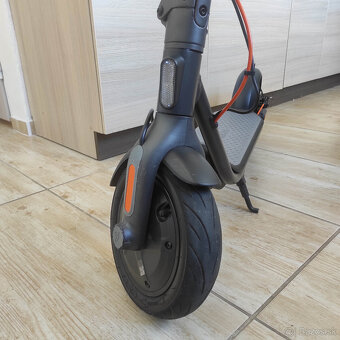 elektricka kolobezka Ninebot F30E - 5