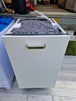 Predám umývačku riadu za 120eur väčšiu a 60 eur menšiu - 5