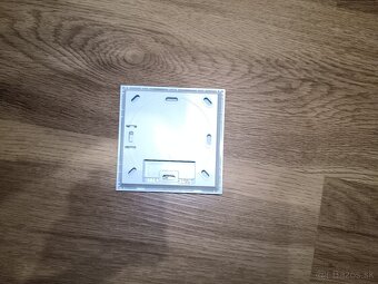 Predám izbový termostat - 5