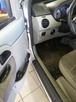 Renault kangoo 4x4 - 5