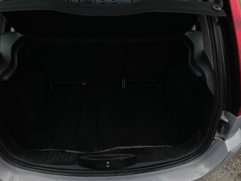 Predám Ford fusion 1.4 benzín 2011 - 5