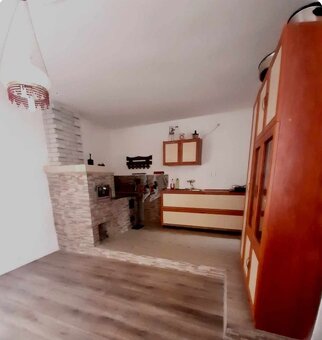 Predám rodinný poschodový dom vo FIĽAKOVE - 5